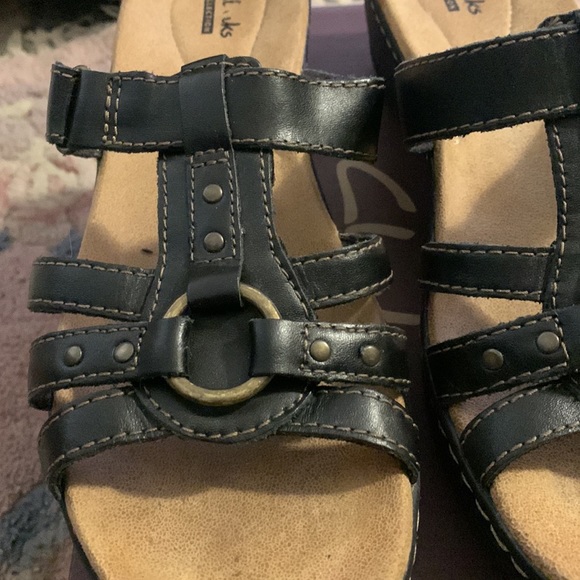 Clarks Hayla Theme - Picture 2 of 5